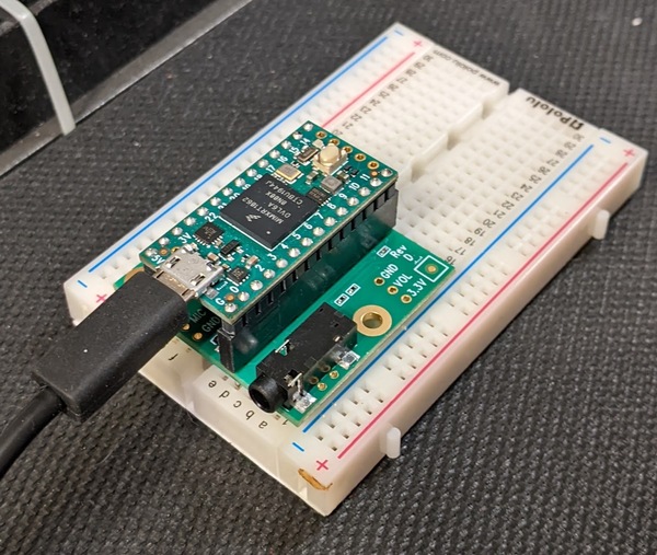 Teensy 4.0 on Audio Adaptor